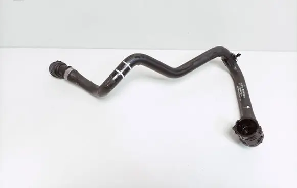 BMW iX Engine coolant pipe/hose 8475143