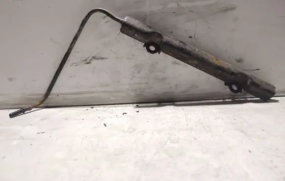 Toyota Prius (XW20) Fuel main line pipe