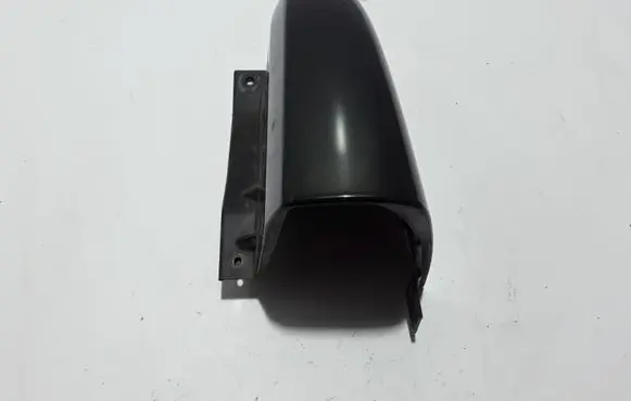 Opel Vivaro Rear light trim 903901073R