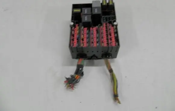 Ford Fusion Fuse box set 4N1T14401BB