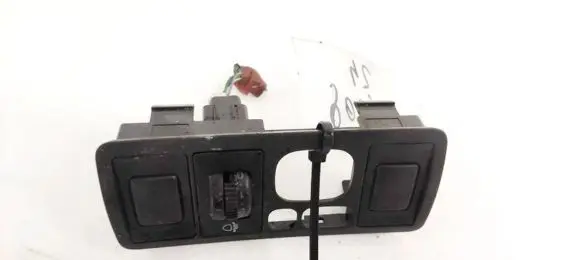 Toyota Avensis T250 Headlight level height control switch