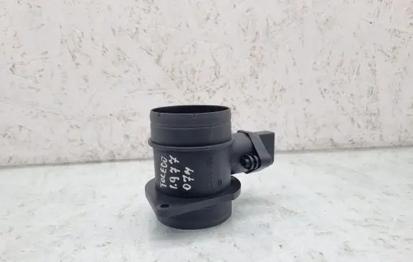 Seat Toledo III (5P) Mass air flow meter 038906461B