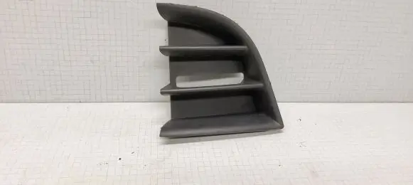 Front bumper lower grill