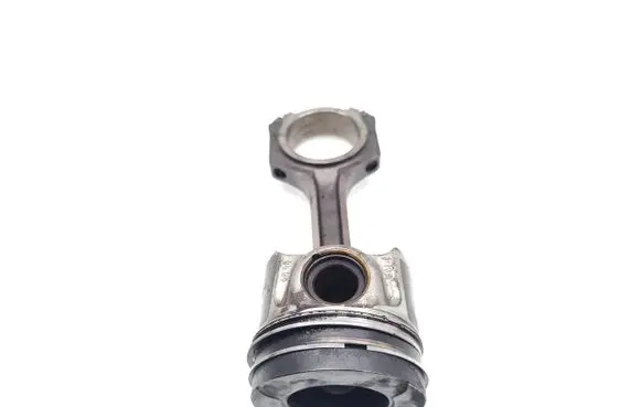 Ford Transit Piston with connecting rod YMF6