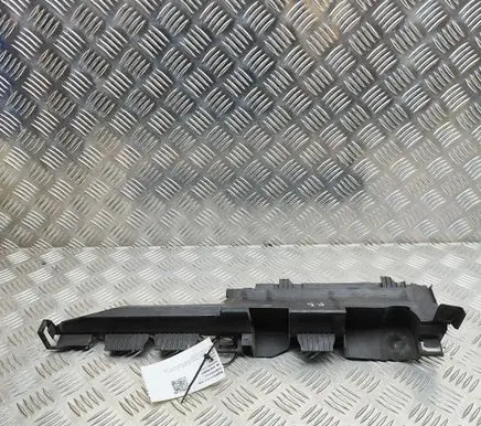 Mercedes-Benz GLE W167 Intercooler air guide/duct channel A1675054900