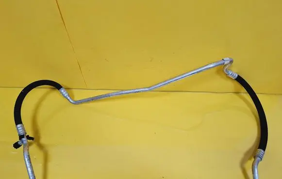 Mercedes-Benz B W245 Air conditioning (A/C) pipe/hose