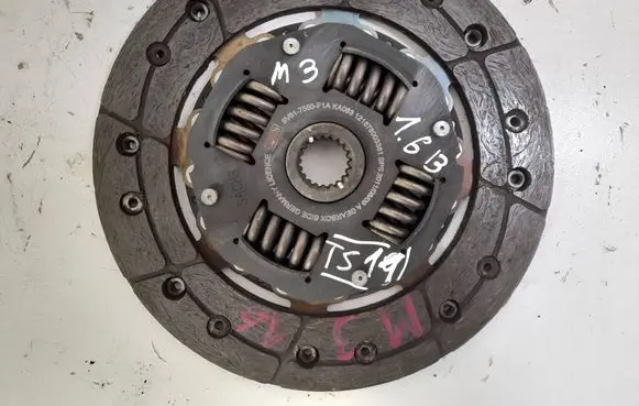 Mazda 3 II Clutch pressure plate 8V617550F1A
