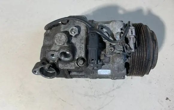 BMW 7 F01 F02 F03 F04 Air conditioning (A/C) compressor (pump) 7SBU17C