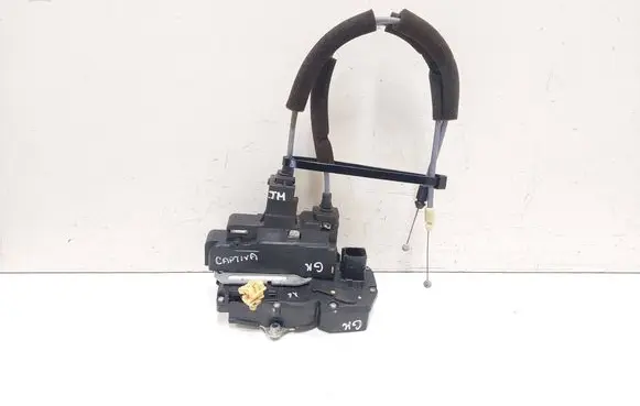 Chevrolet Captiva Rear door lock LH3
