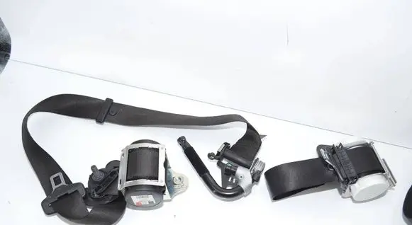 BMW 5 F10 F11 Front seatbelt 9164051 72119164051 7285867
