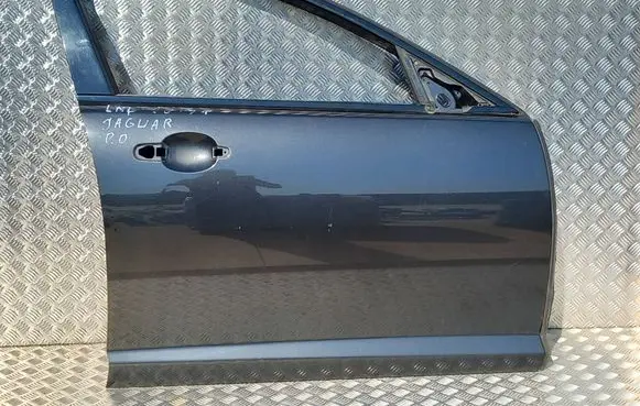 Jaguar XF X250 Front door
