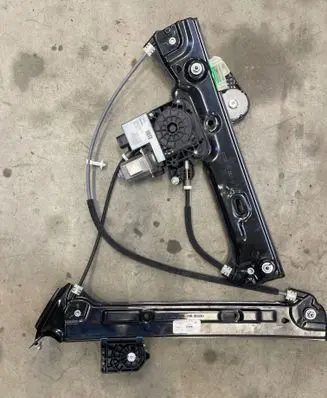 BMW 2 G42 Front door window regulator with motor 9854230 E01377110 313132102557