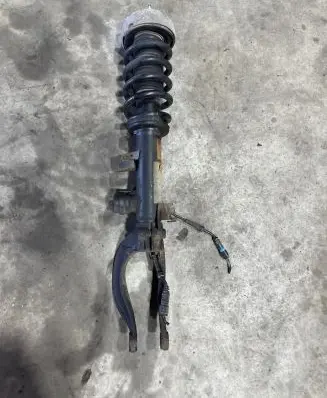 BMW X5 F15 Front shock absorber with coil spring 6863173 10541310 F15V110H