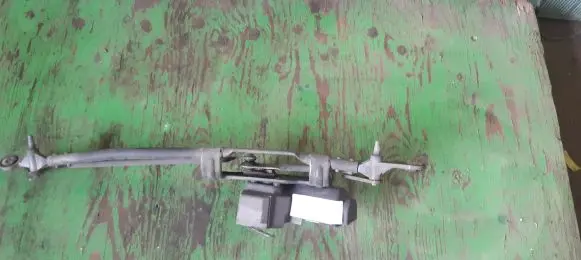 Fiat Tipo Front wiper linkage and motor