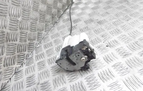 Fiat Panda II Rear door lock