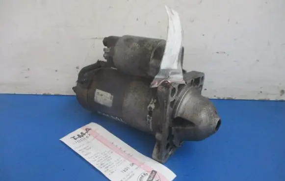 Opel Zafira B Starter motor