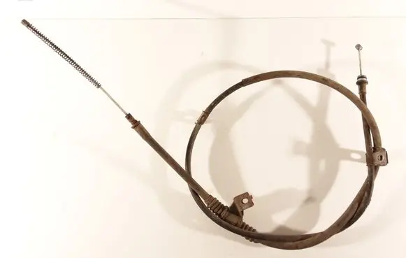 Mitsubishi Pajero Handbrake/parking brake wiring cable 