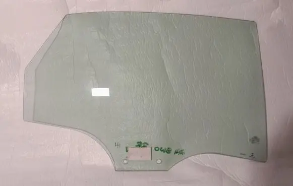 Audi A4 Allroad Sliding door window/glass 8W5845206