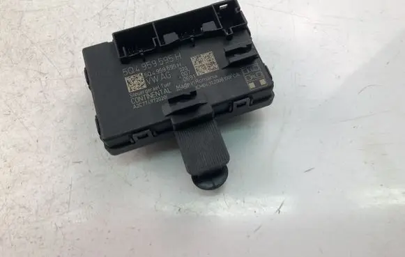 Skoda Octavia Mk3 (5E) Door control unit/module 5Q4959595H