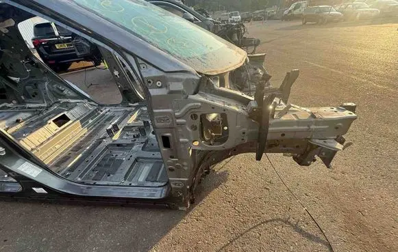 Front quarter panel