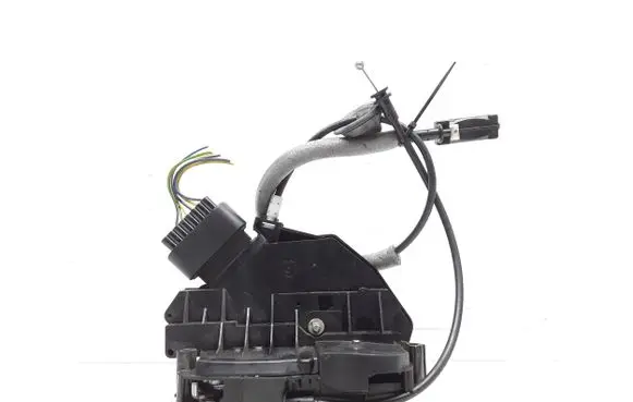 Volvo V60 Front door lock 31301738