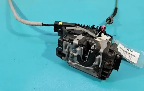 Mercedes-Benz E W213 Front door lock A2220063999 IMPRK1593477