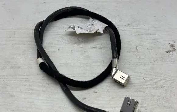 Mercedes-Benz C W204 Sound system wiring loom A2045405706 A2048703290 A2048203897