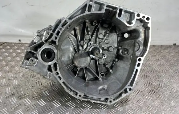 Nissan Pulsar Manual 5 speed gearbox TL4131