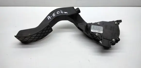 Audi A6 S6 C5 4B Accelerator throttle pedal 8D1721523F