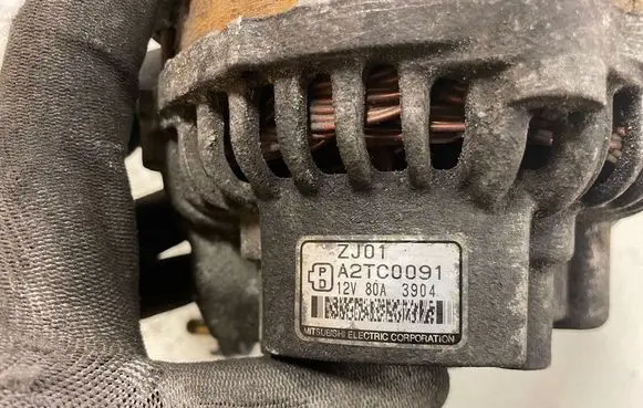 Mazda 3 I Generator/alternator ZJ01 A2TC0091 3904