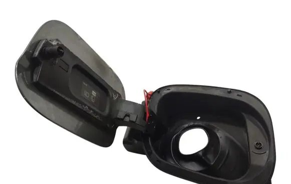 Opel Astra K Rear arch trim 39061479