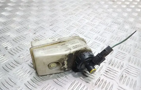 Renault Scenic I Brake fluid reservoir 7700436913 7700828034