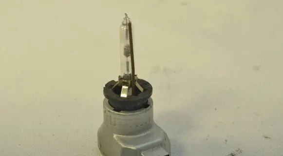 Audi A4 S4 B5 8D Xenon bulb 53500U