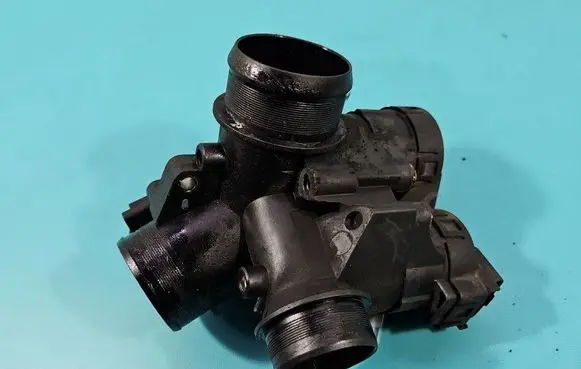 Volvo C30 Throttle body valve 9686487880 IMPRK1554559