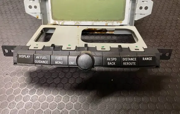 Toyota Avensis T250 Screen/display/small screen 8611005020