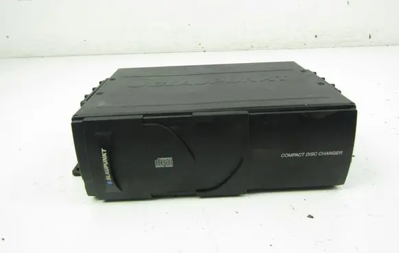 Audi A4 S4 B6 8E 8H CD/DVD changer 