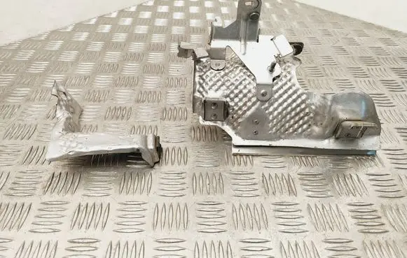 Heat shield in engine bay
