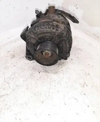 Toyota RAV 4 (XA30) Generator/alternator 2706028330 1042104760
