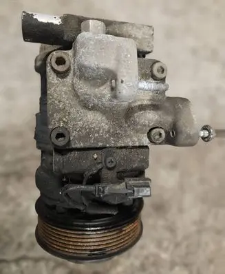 KIA Sorento Air conditioning (A/C) compressor (pump) 1625023500 6H2210197