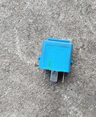 BMW 5 E60 E61 Other relay 61366915327 6915327