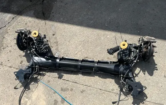 Renault Megane IV Rear beam