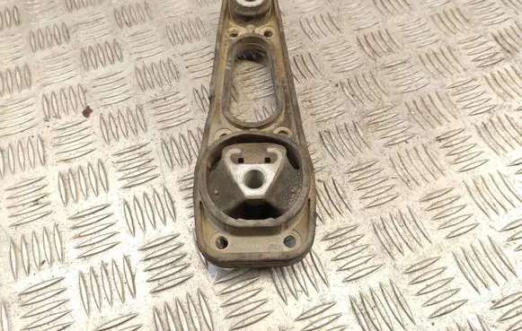 Dacia Duster Gearbox mount