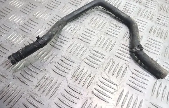 Volkswagen PASSAT B5.5 Engine coolant pipe/hose 8D0121107M