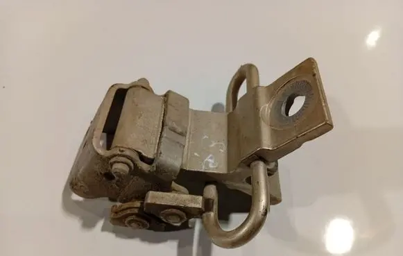 Audi 80 90 B3 Rear door lower hinge