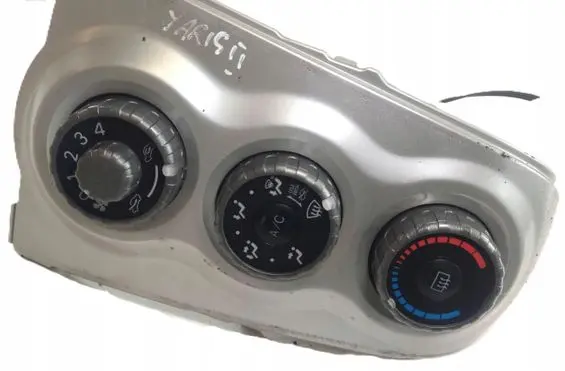 Toyota Yaris Climate control unit 55406-52120