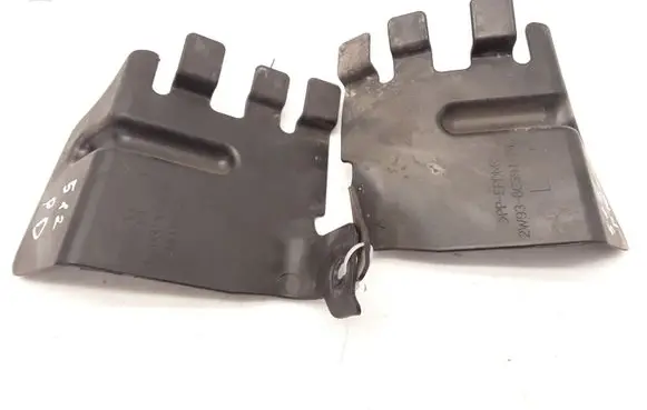 Jaguar XJ X350 Radiator mount bracket 2W938C390AC 2W938C390 2W938C391