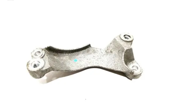 Audi RS4 A/C compressor mount bracket 079260885B
