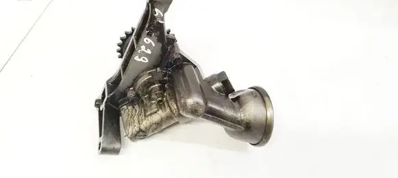 Mercedes-Benz C W202 Oil pump r1111810220 6041810401
