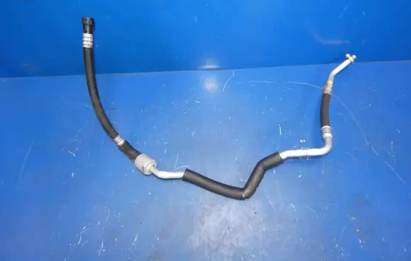 Air conditioning (A/C) pipe/hose