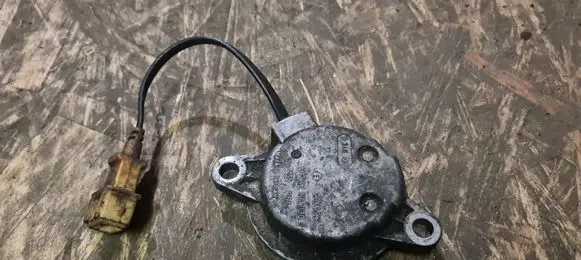 Camshaft position sensor